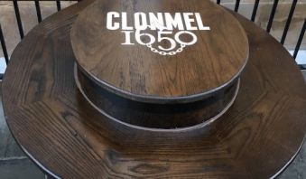 Barrel Table